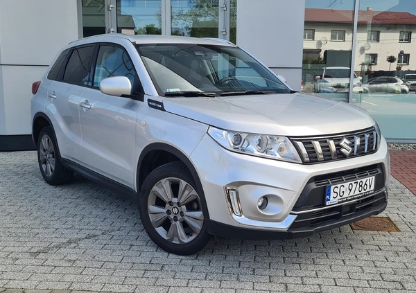 Suzuki Vitara cena 83900 przebieg: 51300, rok produkcji 2019 z Milanówek małe 154